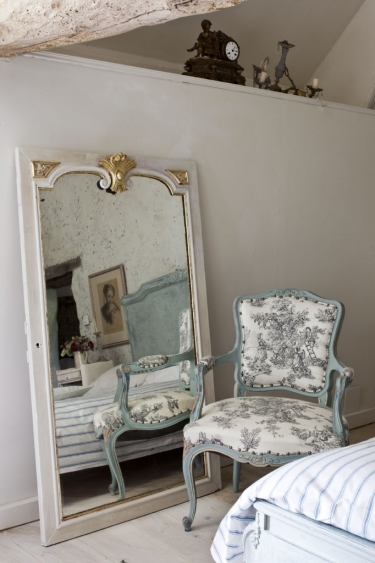 Venetian Plaster Inspired Wall by Annie Sloan